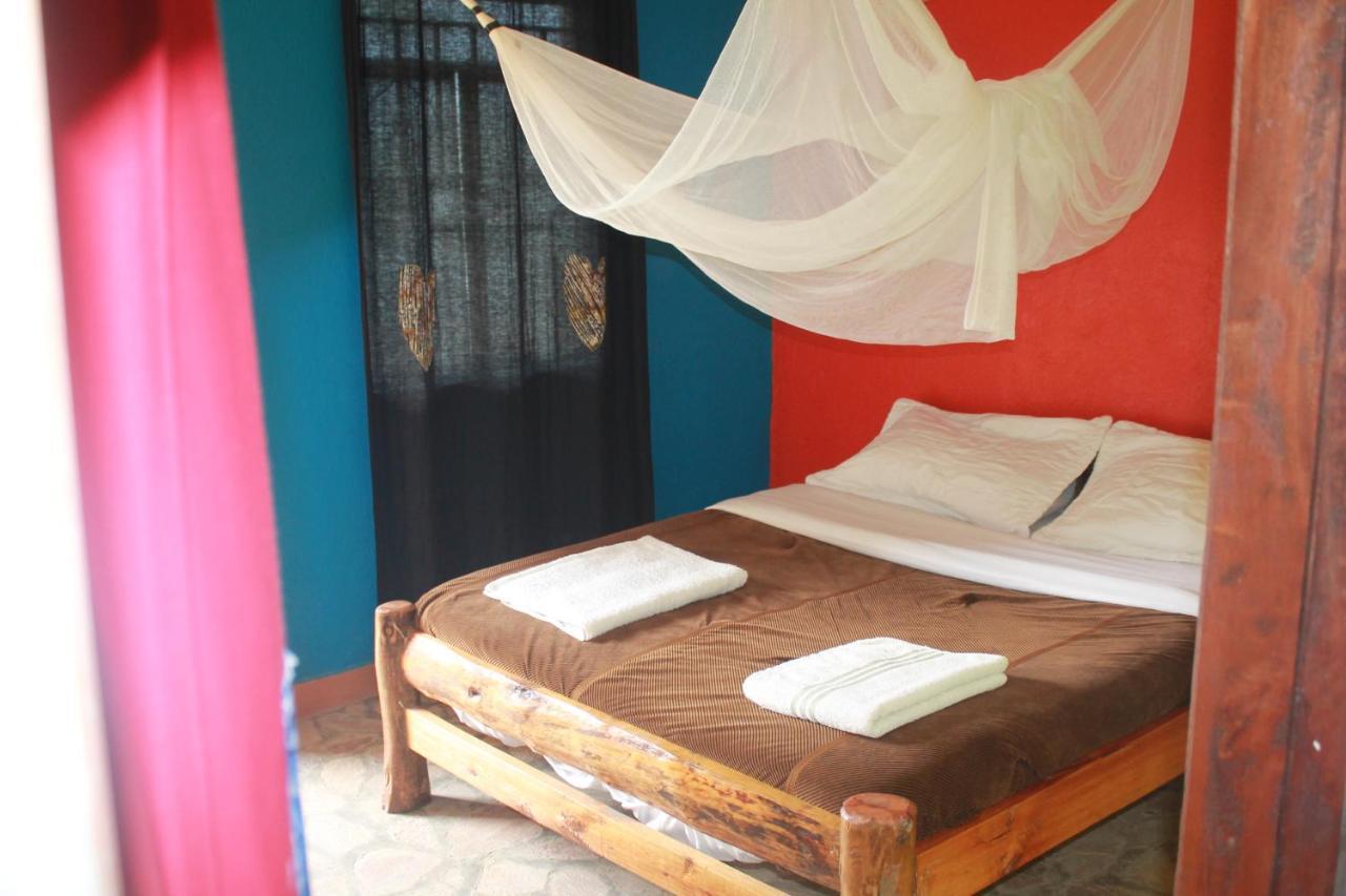 Lake Bunyonyi View Resort Kabale エクステリア 写真